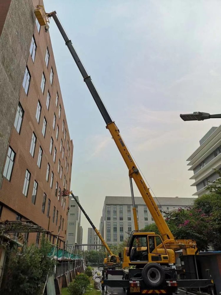 万安县汽车吊出租哪家好，选择最靠谱的服务商指南