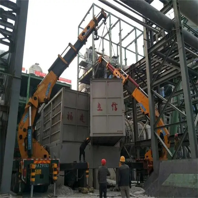 万安县折臂吊车租赁电话